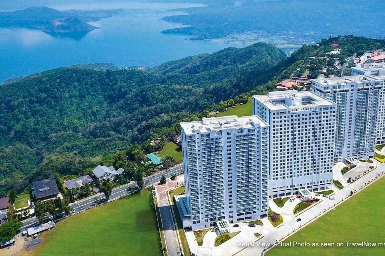 Taal Lake View Wind Residences By Smco Tagaytay City Exterior foto